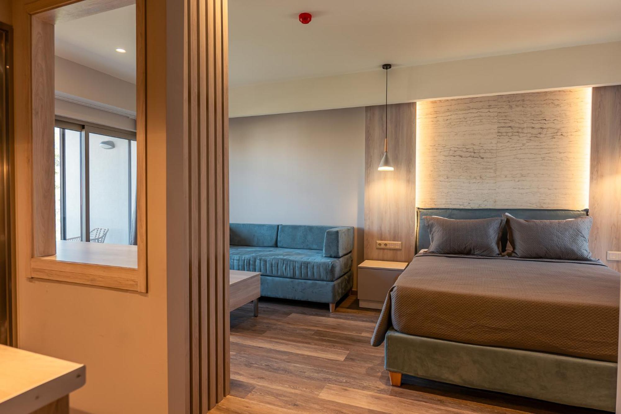 Wellnest Hotel Atena Exterior foto