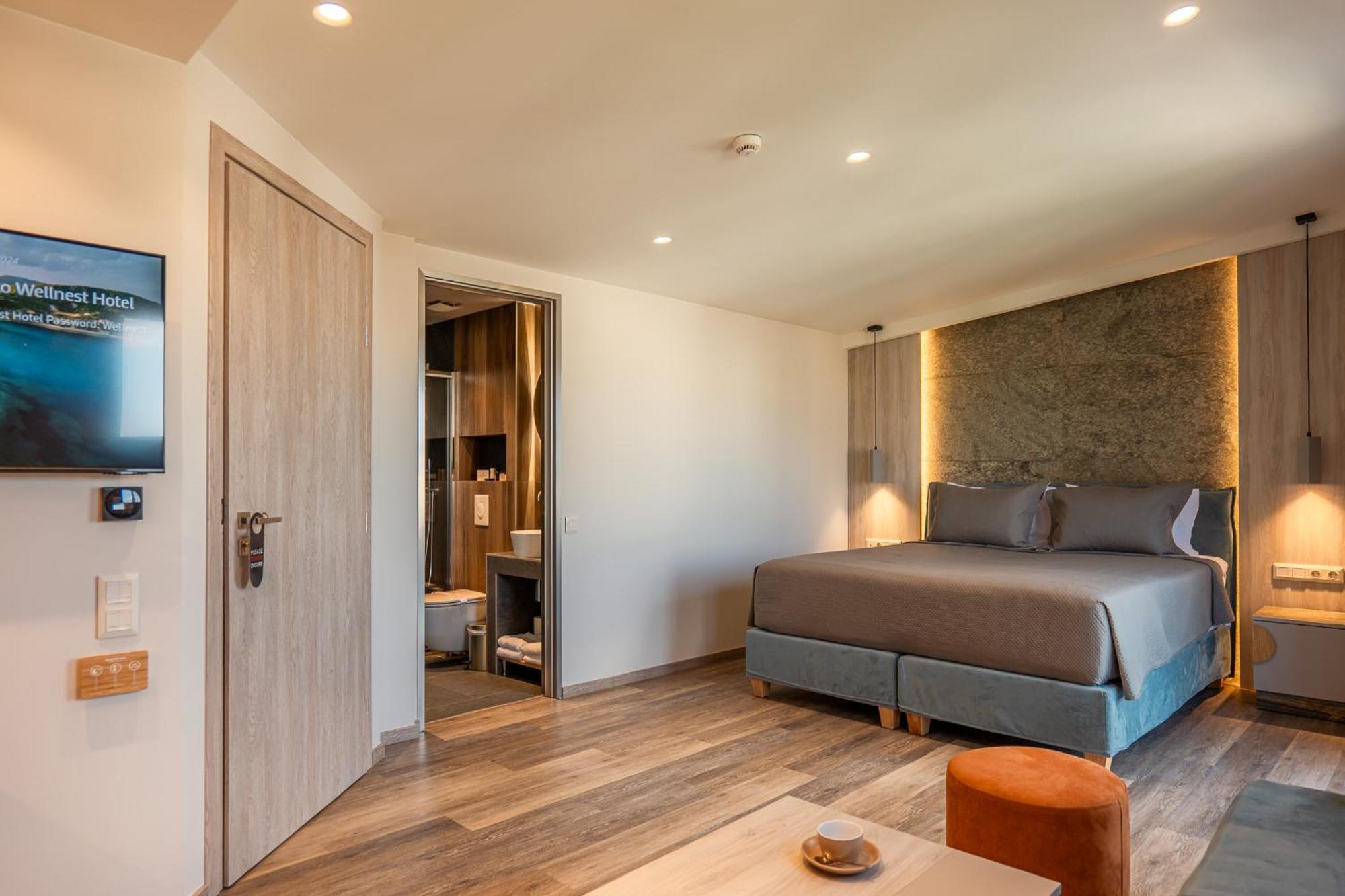 Wellnest Hotel Atena Exterior foto